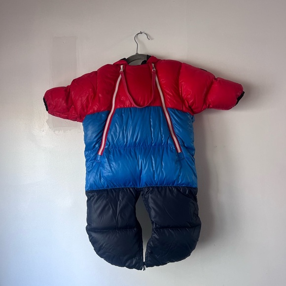Finger In The Nose Vibrant Red and Blue Down Snow Suit Size 6-12 months
